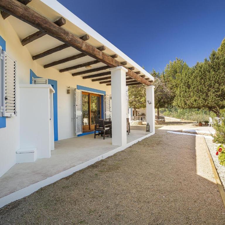 Belvilla by OYO SES SAVINES - Maison de Vacances 3 Chambres - 14