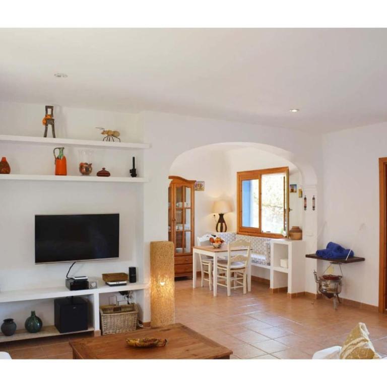 Belvilla by OYO SES SAVINES - Maison de Vacances 3 Chambres - 32
