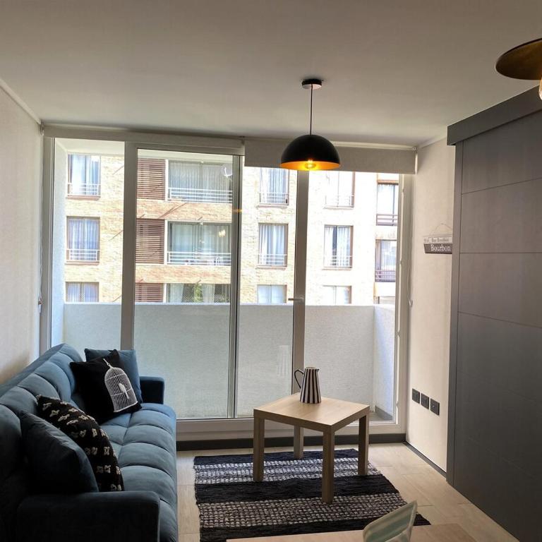 Depto para 3 a pasos de la Moneda Paseo Bulnes y Metro D708 - One-Bedroom Apartment - 6