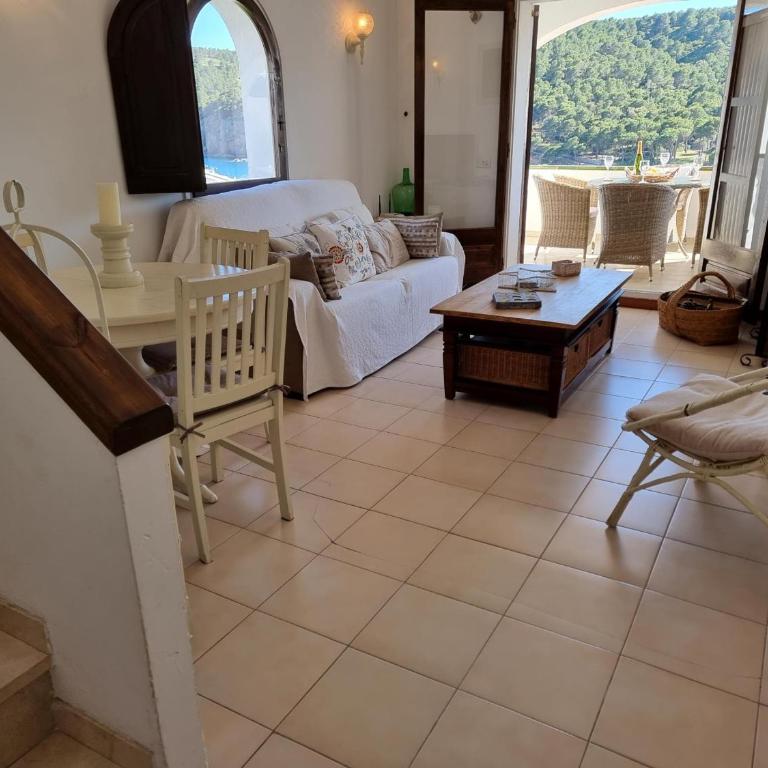 Encantador apartamento a 50m de Cala Montgó con 2 dormitorios y parking privado en L'Escala - HISP-236-173 - Appartement - 8