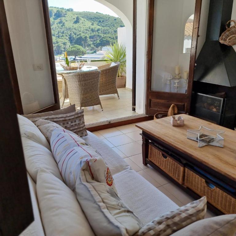 Encantador apartamento a 50m de Cala Montgó con 2 dormitorios y parking privado en L'Escala - HISP-236-173 - Appartement - 10