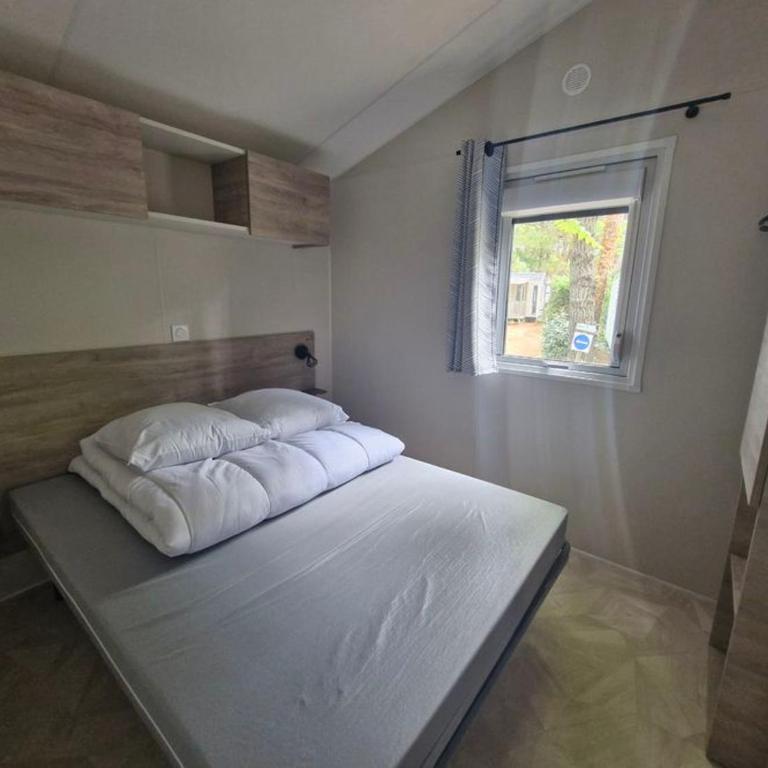 Mobil Home 4 Pers., Terrasse et Parking, St Jean de Monts - FR-1-777-44 - Mobile Home - 10