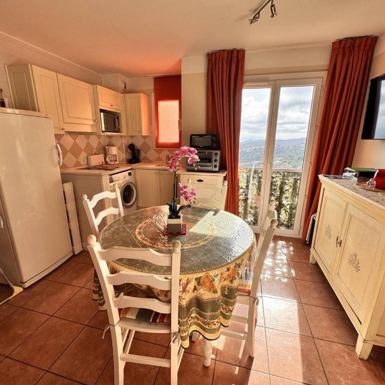 Appartement Climatisé, Animaux Acceptés, 3 km de la Plage - FR-1-768-133 - Appartement - 5