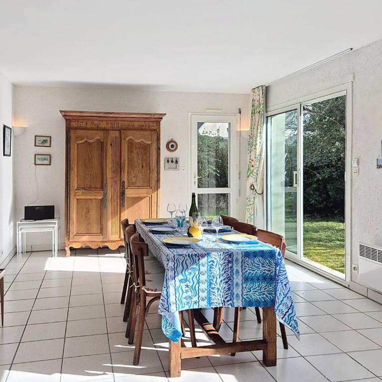 Carnac: Maison Familiale 6 Pers, Jardin, Wifi - FR-1-477-275 - Villa - 6