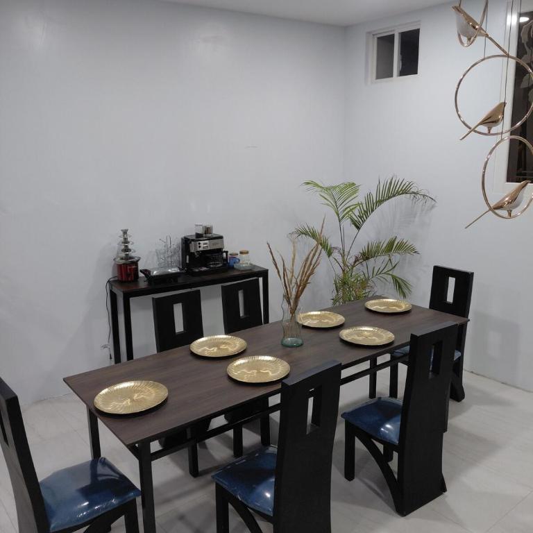 Spacious modern and cozy house - Room #1583974801 - 15