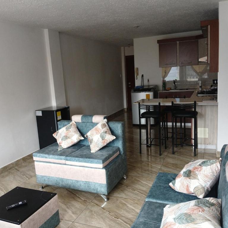 Apartamento Céntrico 3 Habitaciones - Room #1583975101 - 1