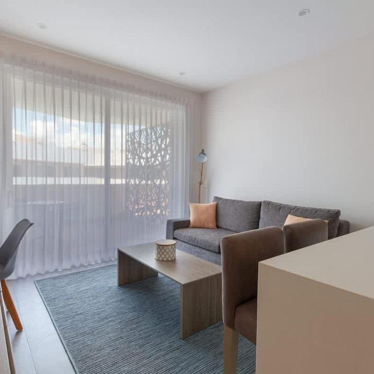 Beautiful and Centric 1BR PH Private Pool - Apartment - 2