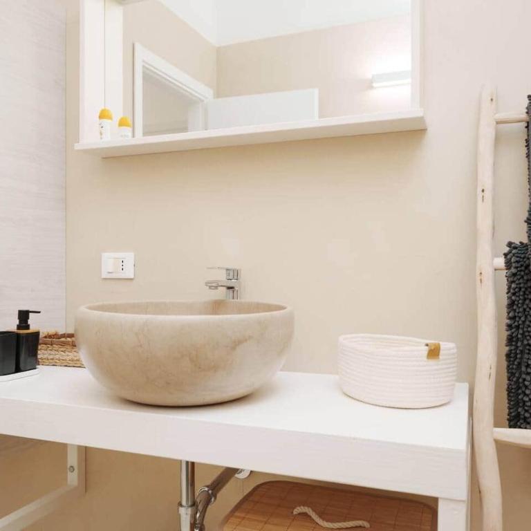 White House – Villa con Jacuzzi e Posto Auto - Villa con Vista Giardino - 16