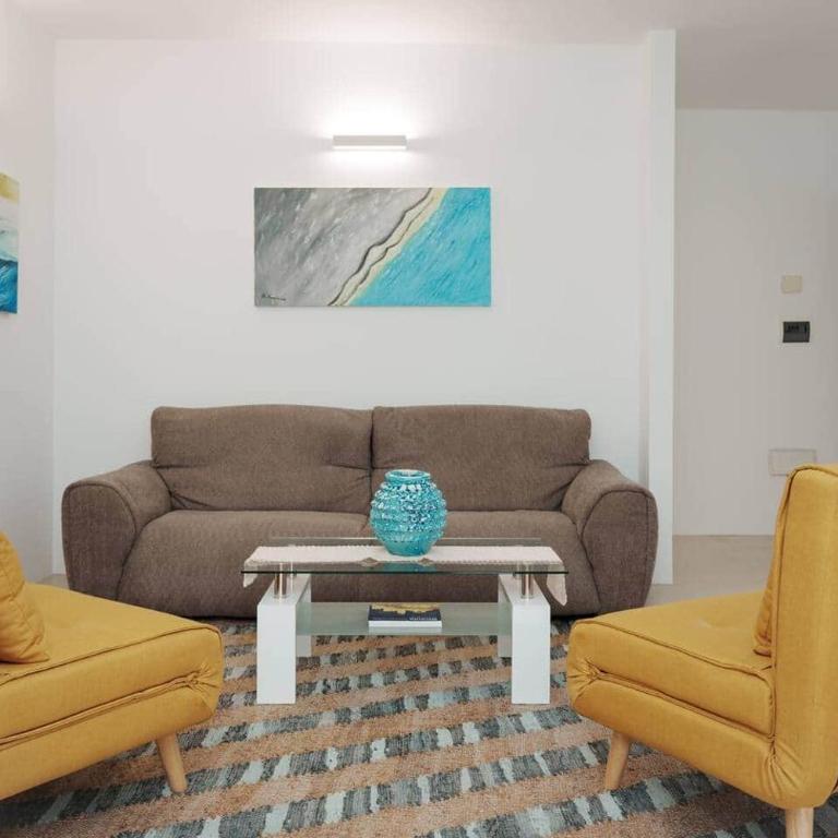 White House – Villa con Jacuzzi e Posto Auto - Villa con Vista Giardino - 6