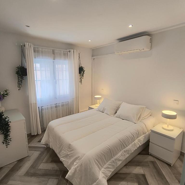 Para familias o grupo de amigos - BARRIO DE LAS LETRAS - MADRID CENTRO - Two-Bedroom Apartment - 1