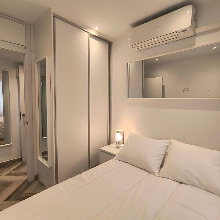 Para familias o grupo de amigos - BARRIO DE LAS LETRAS - MADRID CENTRO - Two-Bedroom Apartment - 11