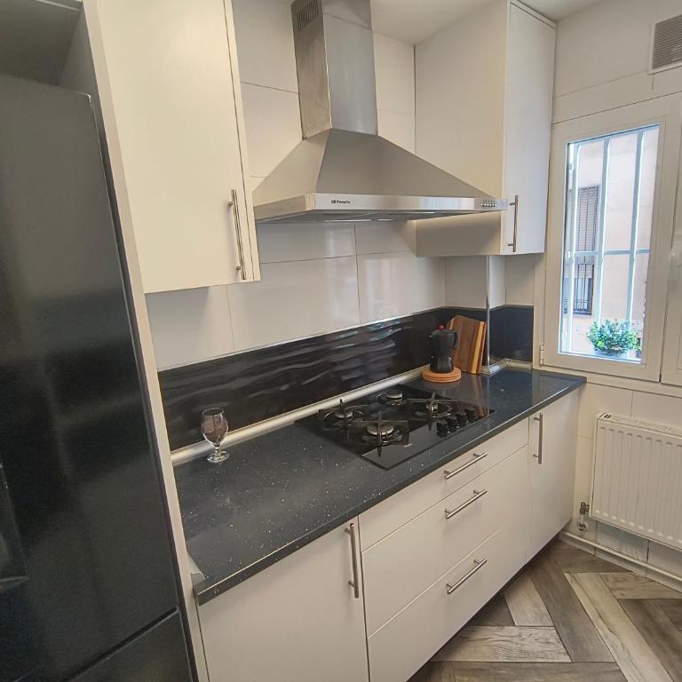 Para familias o grupo de amigos - BARRIO DE LAS LETRAS - MADRID CENTRO - Two-Bedroom Apartment - 13