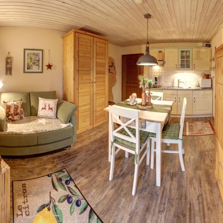 Gästehaus Barbara Schwaiger - Chiemgau Karte - Apartment mit 1 Schlafzimmer - 1