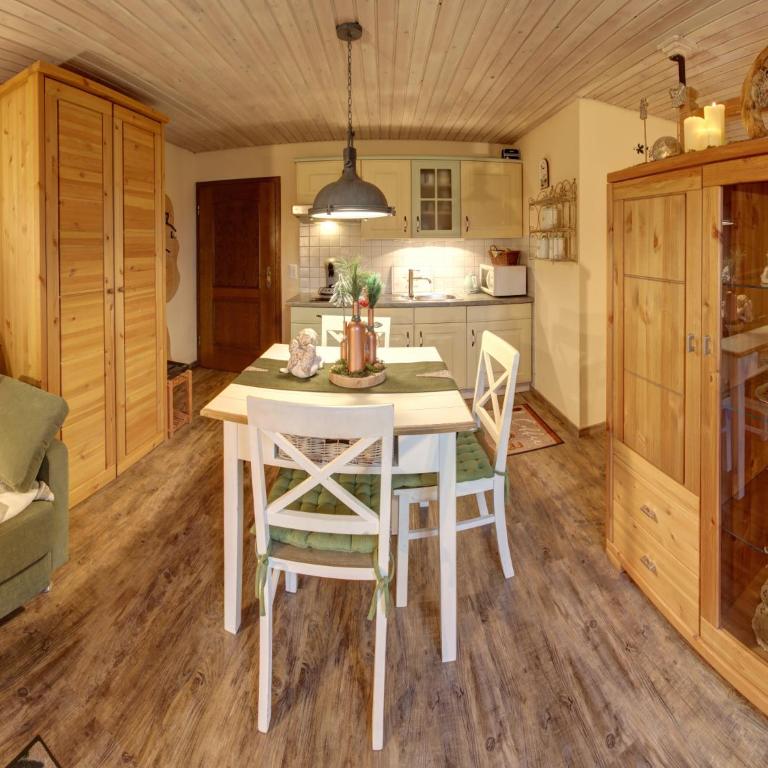 Gästehaus Barbara Schwaiger - Chiemgau Karte - Apartment mit 1 Schlafzimmer - 4