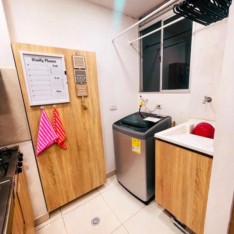 Business Stay More30Days Fast WiFi Premium Comfort - Two-Bedroom Apartment - 87