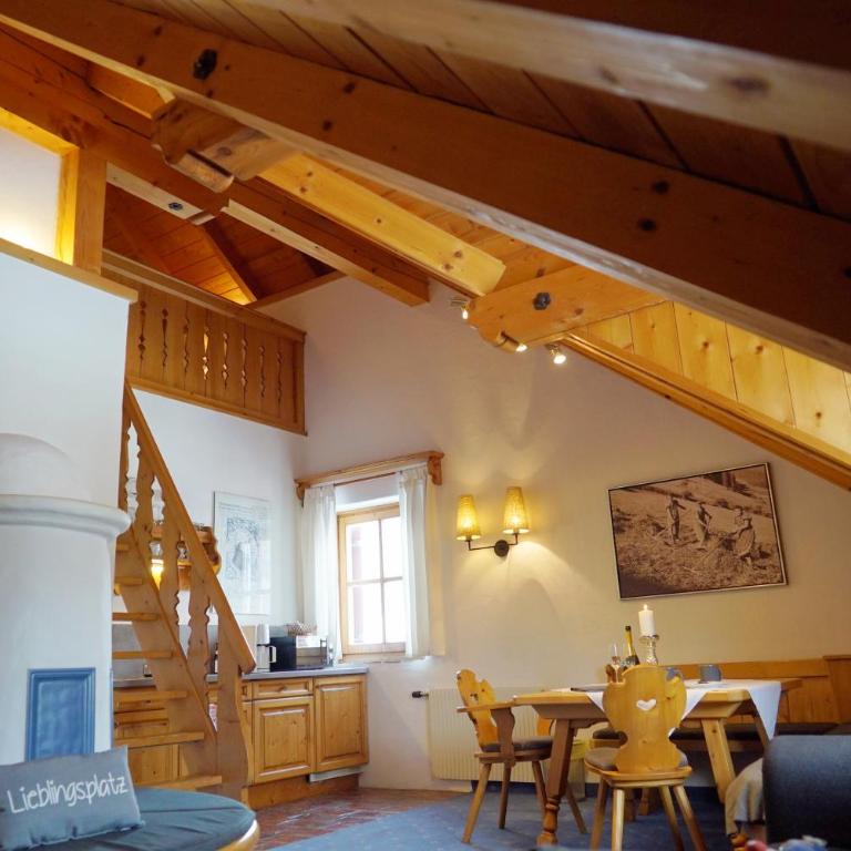 Ansitz Wirtsgut - Familienappartements in den Bergen - Apartamento de 2 dormitorios - 6