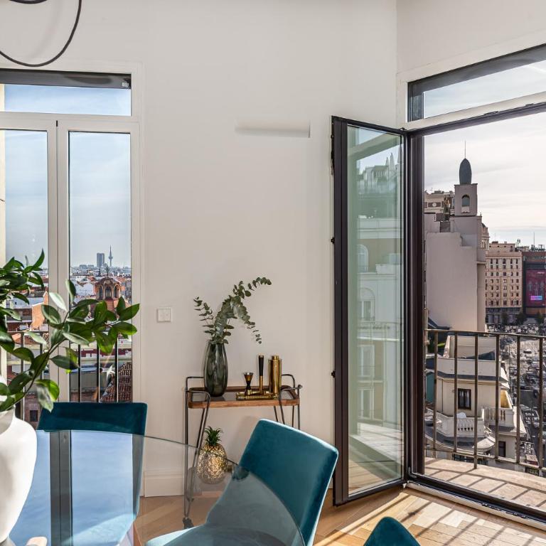 Waou Ático 2 Terrazas Gran Via - Corta Duración - Four-Bedroom Luxury Apartment - 16