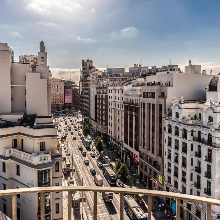 Waou Ático 2 Terrazas Gran Via - Corta Duración - Four-Bedroom Luxury Apartment - 17