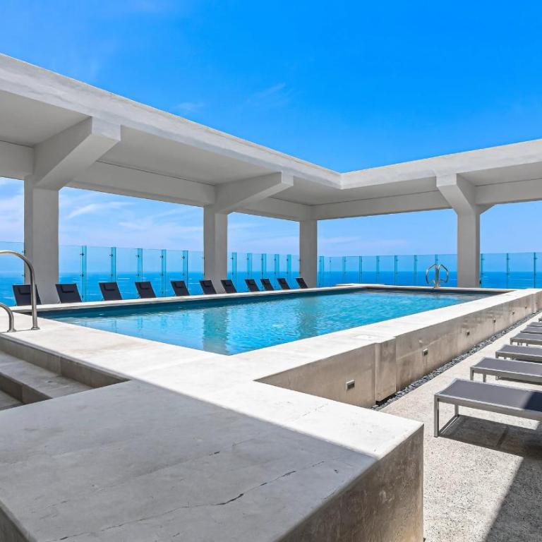 Beachfront, Private Pool, Theatre Room, Views! - Apartamento - 29