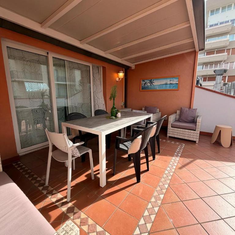 Residenza Giardini 2-3 camere Sea View Luxury - Flexrent Immobiliare Abissinia - Two-Bedroom Apartment with Sea View - 3