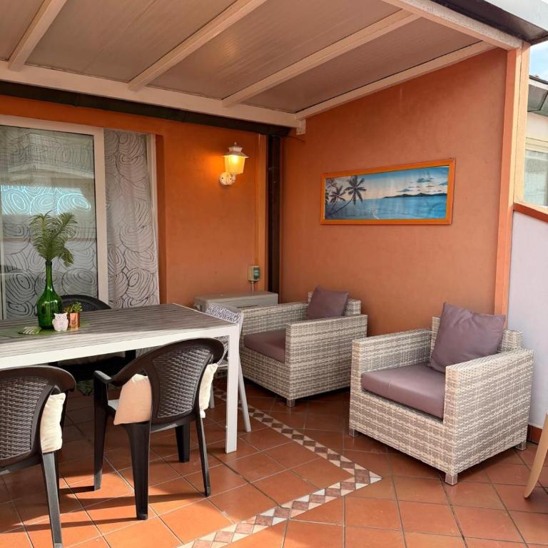 Residenza Giardini 2-3 camere Sea View Luxury - Flexrent Immobiliare Abissinia - Two-Bedroom Apartment with Sea View - 5