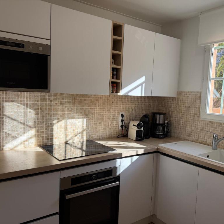 Villa "Les Greens" - Ste Maxime - 6 pers - Fibre - Proche Plages et Centre-Ville - Haus mit 2 Schlafzimmern - 11