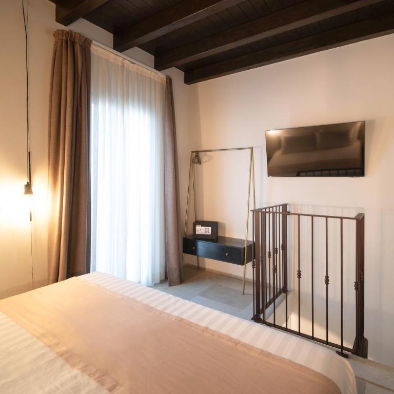 Le Contrade Di San Salvatore - Camera Matrimoniale/Doppia con Letti Singoli su 2 Livelli - 11