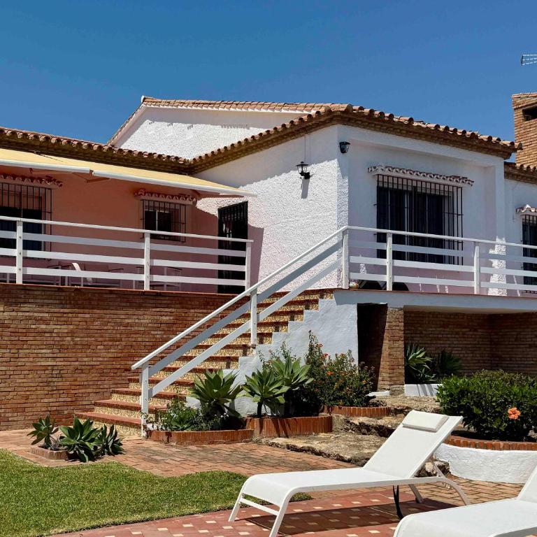 Villa Los Tamarindos - Stunning Villa with Private Pool & Outside Space- LUAL - Villa con piscina privada - 100