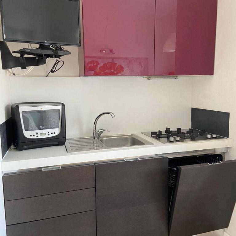 Apartments Lago Malcesine - Appartamento con 2 Camere da Letto e Terrazza - 4