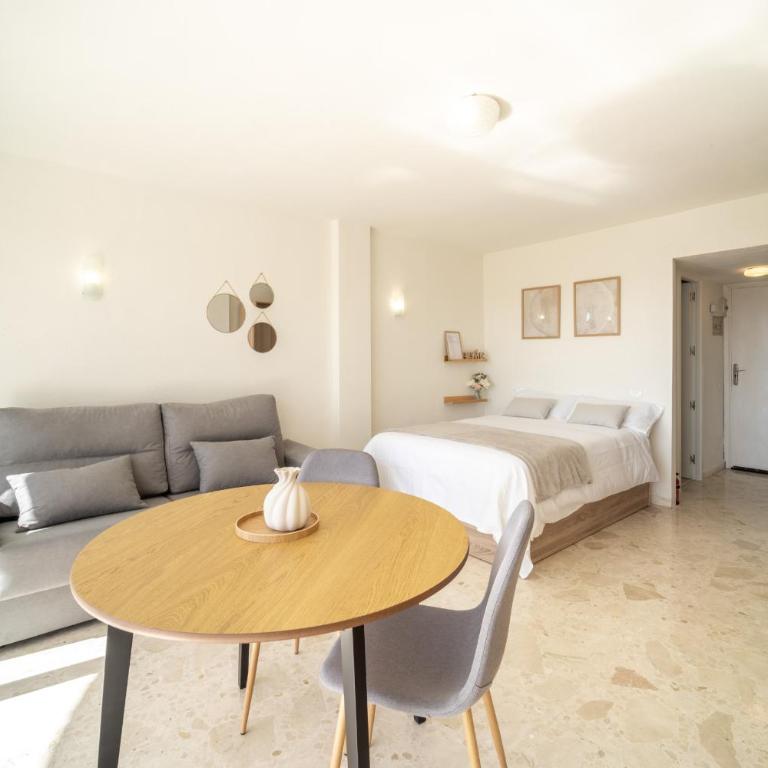 Estudio Coronado Piscina y Playa - One-Bedroom Apartment - 2
