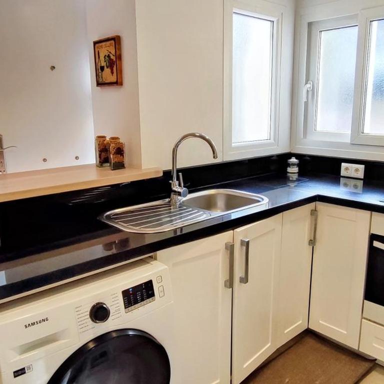 Fuengirola" San Francisco Beach" by Acomodation - Apartamento de 1 dormitorio - 3