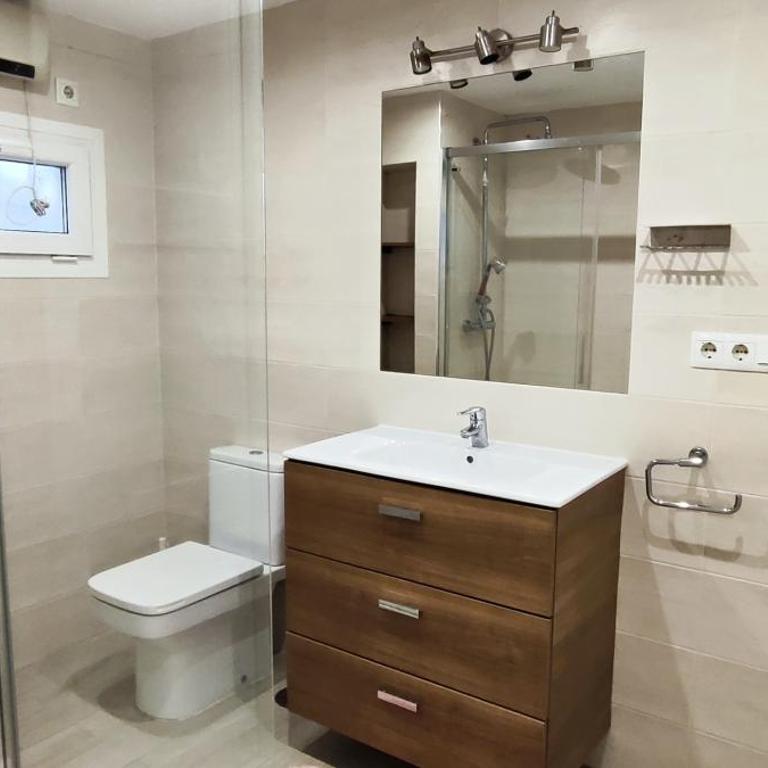 Fuengirola" San Francisco Beach" by Acomodation - Apartamento de 1 dormitorio - 11