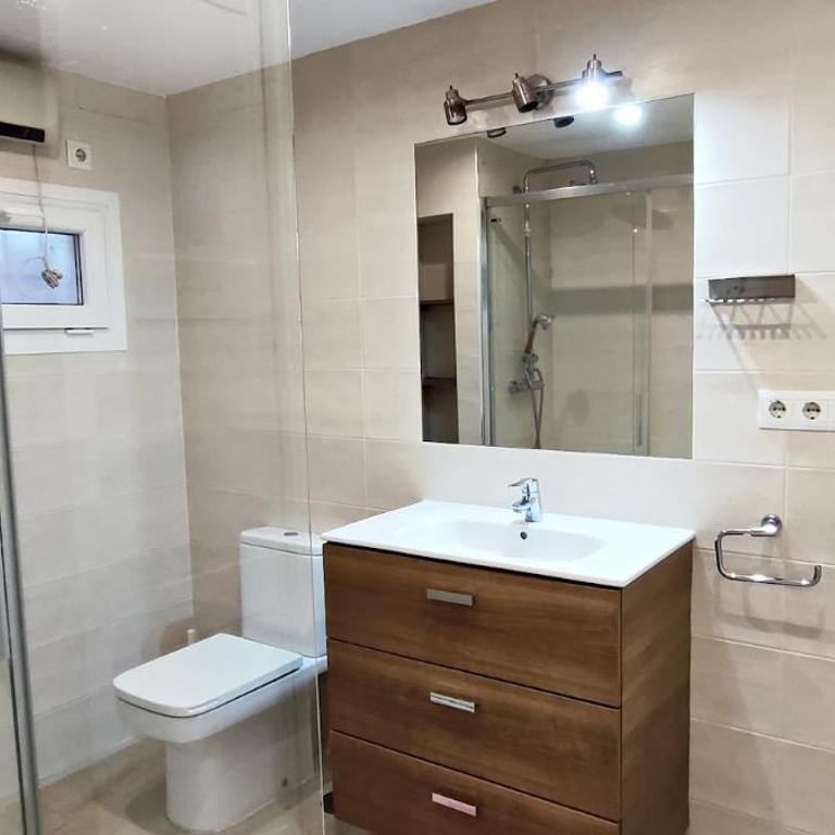 Fuengirola" San Francisco Beach" by Acomodation - Apartamento de 1 dormitorio - 17