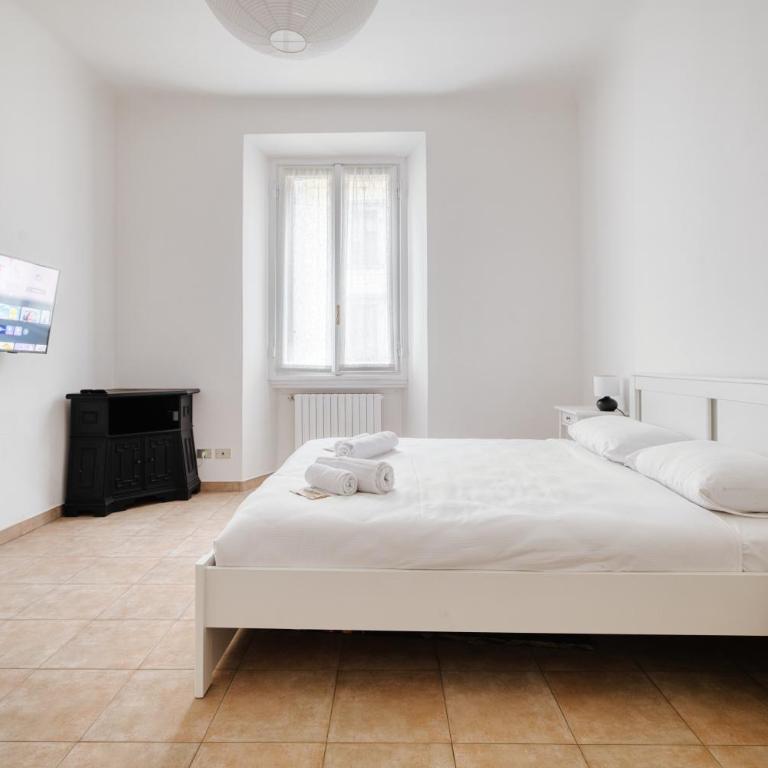 The Lightflat-Bonghi - Appartamento con 2 Camere da Letto - 1