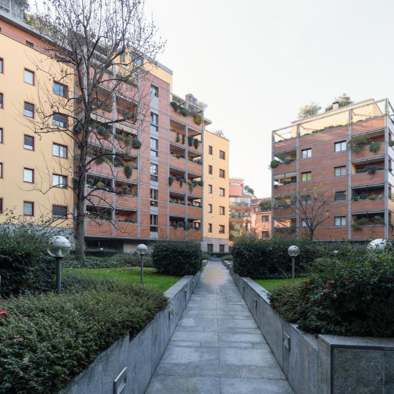GuestHost - 500sqm luxury with Spa, Gym, Terrace, Game Room & Garage - Appartamento con 3 Camere da Letto - 88