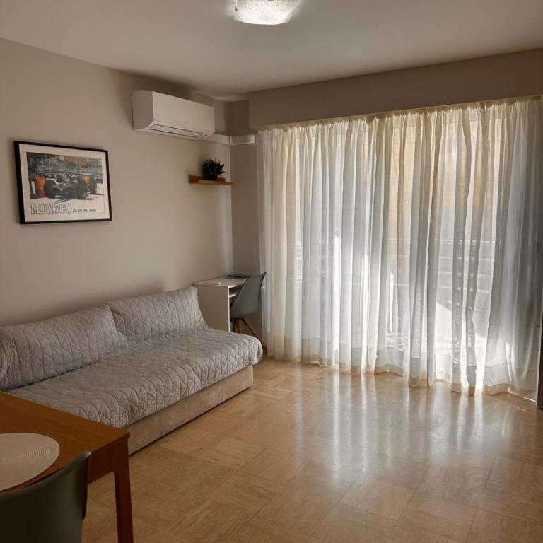 2p - vue mer et montagne - Monaco - Appartement 2 Chambres - 2