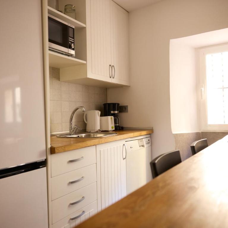 Apartamento en Calle Pez, Madrid - Two-Bedroom Apartment - 3