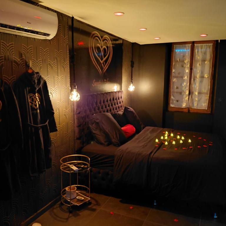 Sweety's Eden Jacuzzi - Jacuzzi privé Sauna Cinéma room Jardin - Terrasse centre-ville - Villa mit 1 Schlafzimmer - 3