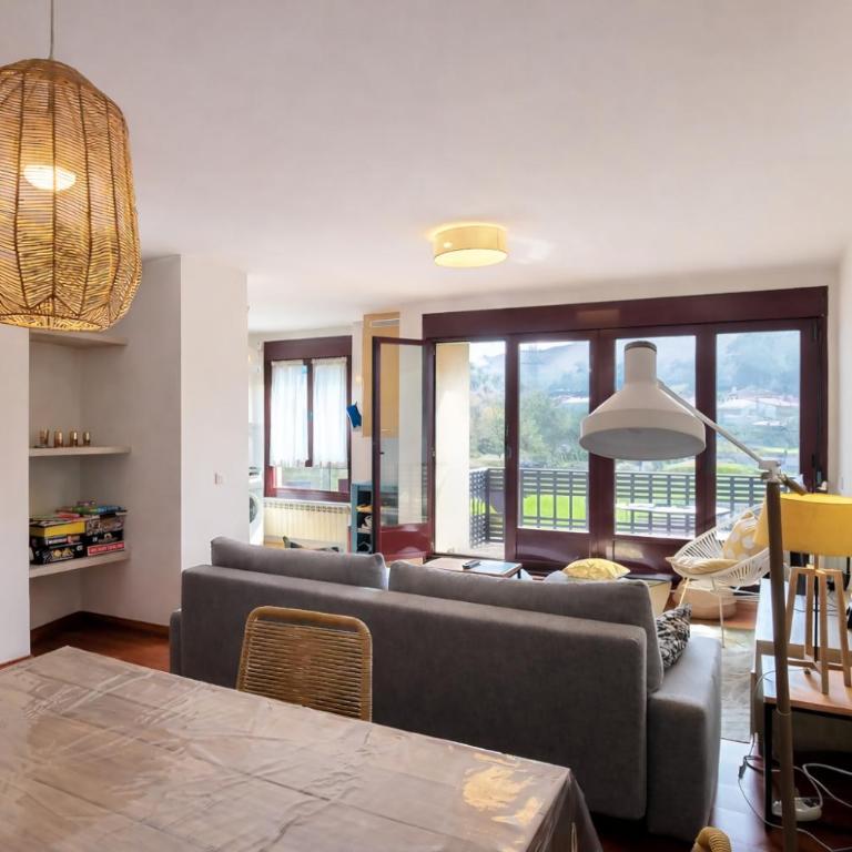 Apto Llanes Terraza y Garaje cerca Playa - Madora - Two-Bedroom Apartment - 10