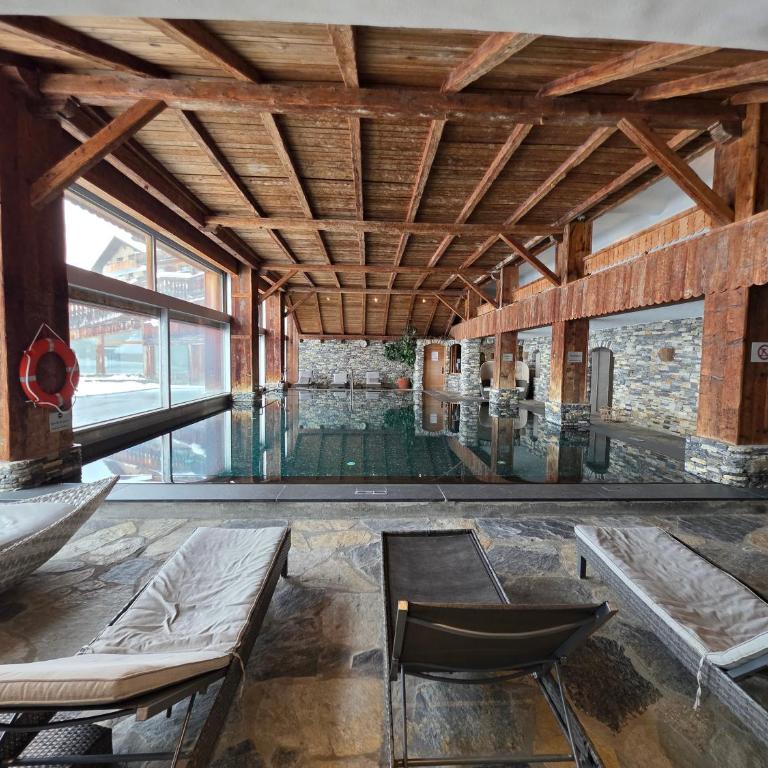 Studio avec terrasse et piscine - Aux Petits Sapins - Appartamento con 1 Camera da Letto e Terrazza - 1