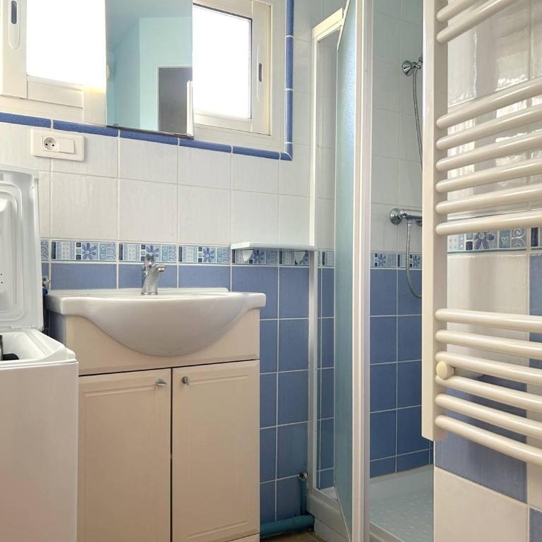 LV480-316 Appartement 2 pièces 2 couchages LE LAVANDOU - Appartement - Vue sur Mer - 9