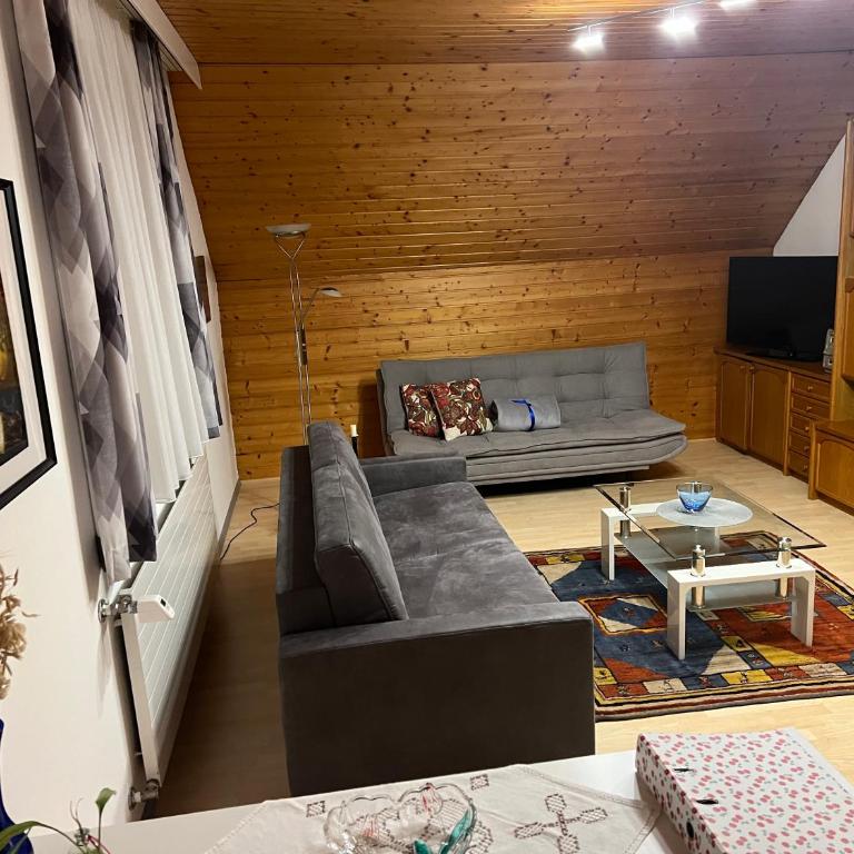 ALTSTADT-APARTMENTS Bad Radkersburg - Ihr Zuhause auf Reisen - Lässige 73 m² Dachgeschoss-Wohnung „Sauvignon Blanc“ - Ausblick, OG 2 - 18