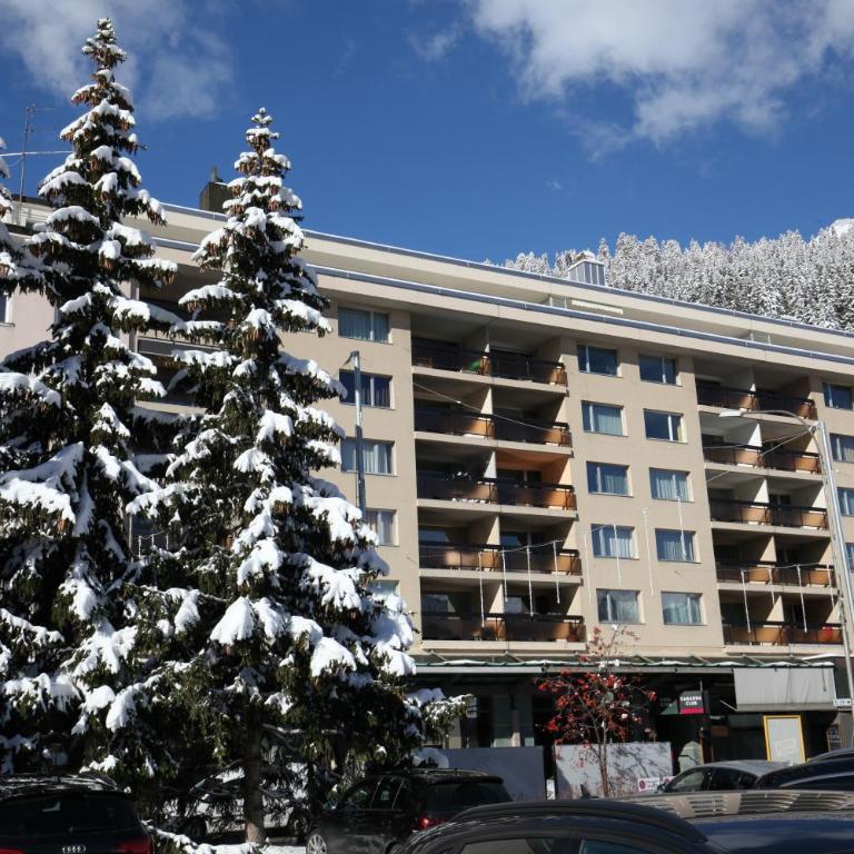 New renovated apartment in center of Davos - Apartment mit Blick auf die Berge - 10