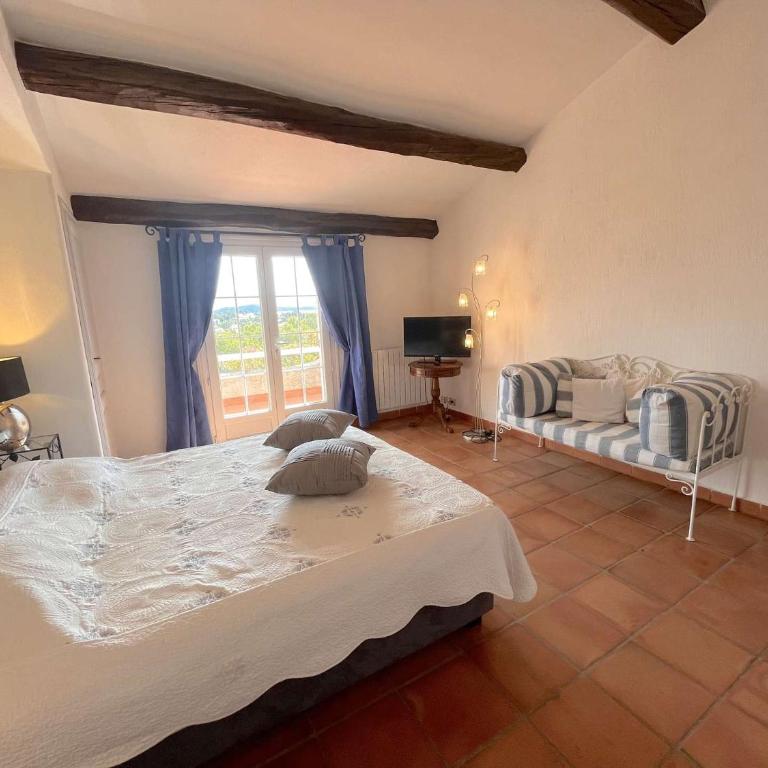 CA000-360 Villa 4 pièces 6 Personnes CAVALAIRE-SUR-MER - Maison 3 Chambres - 8