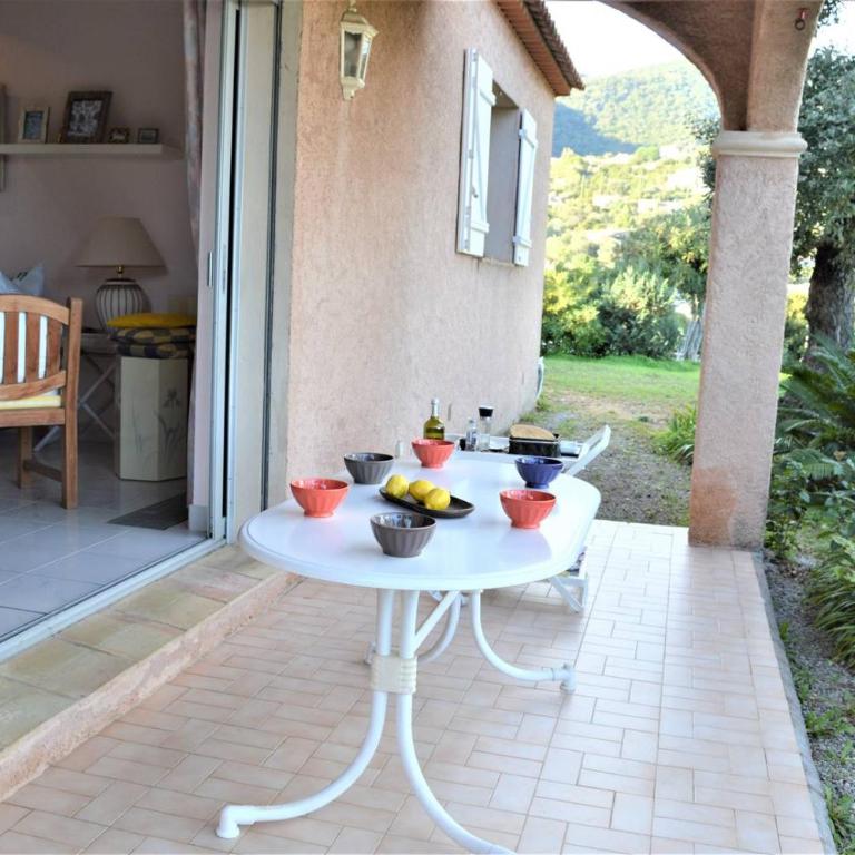CA000-109 MAISON 5 PIÈCES POUR 6 Personnes À CAVALAIRE - Maison 3 Chambres - 4