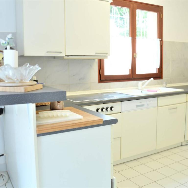 CA000-109 MAISON 5 PIÈCES POUR 6 Personnes À CAVALAIRE - Maison 3 Chambres - 6