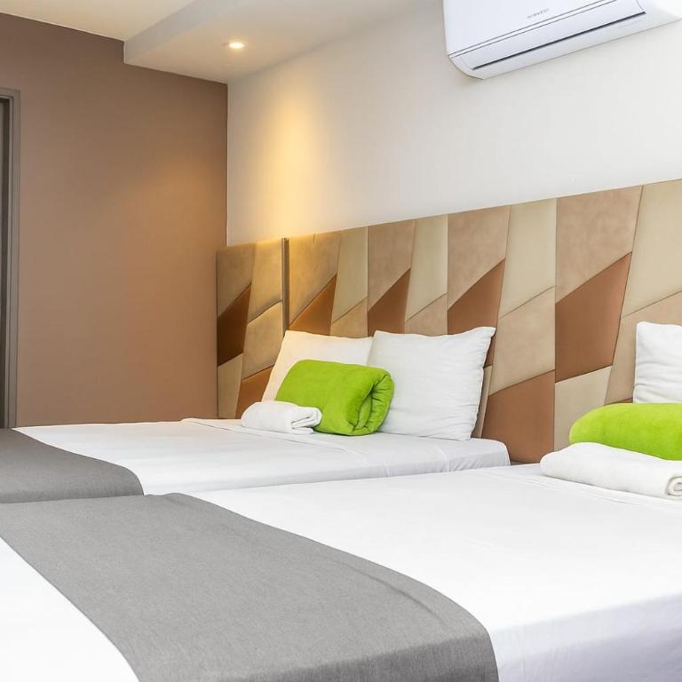 Hotel airport la 30 - Deluxe Double Room - 6