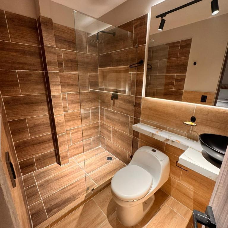 Hotel airport la 30 - Deluxe Double Room - 4