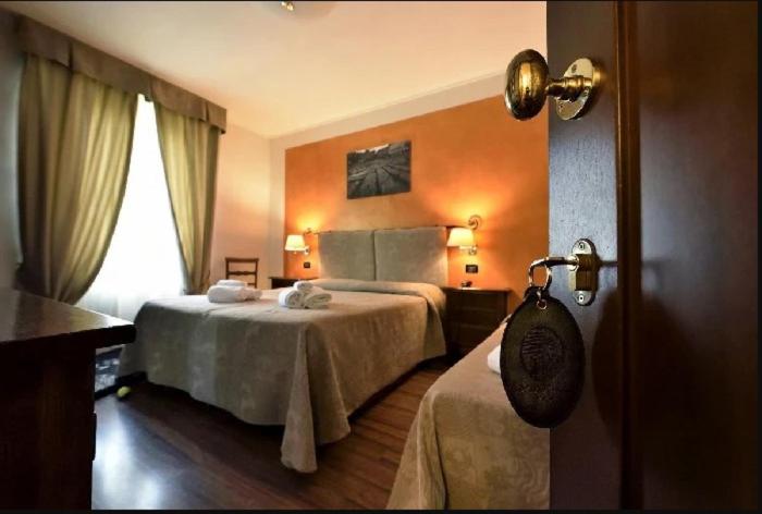 Hotel Arcobaleno - Camera Tripla Standard - 3