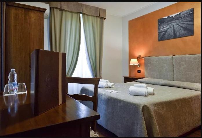 Hotel Arcobaleno - Camera Matrimoniale Standard - 4